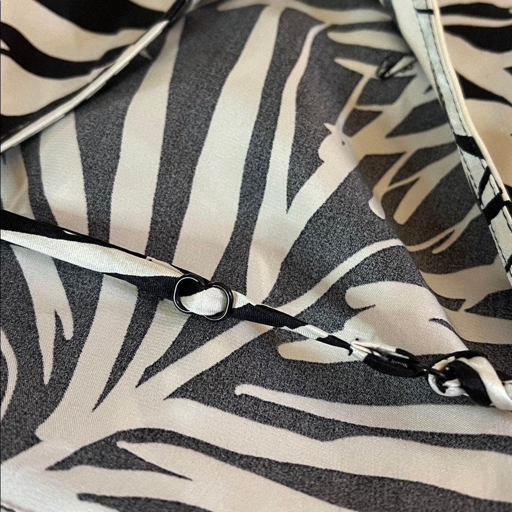 Frame Washable Silk Noir Multi Print Cami Adjustable Straps S - Picture 6 of 7